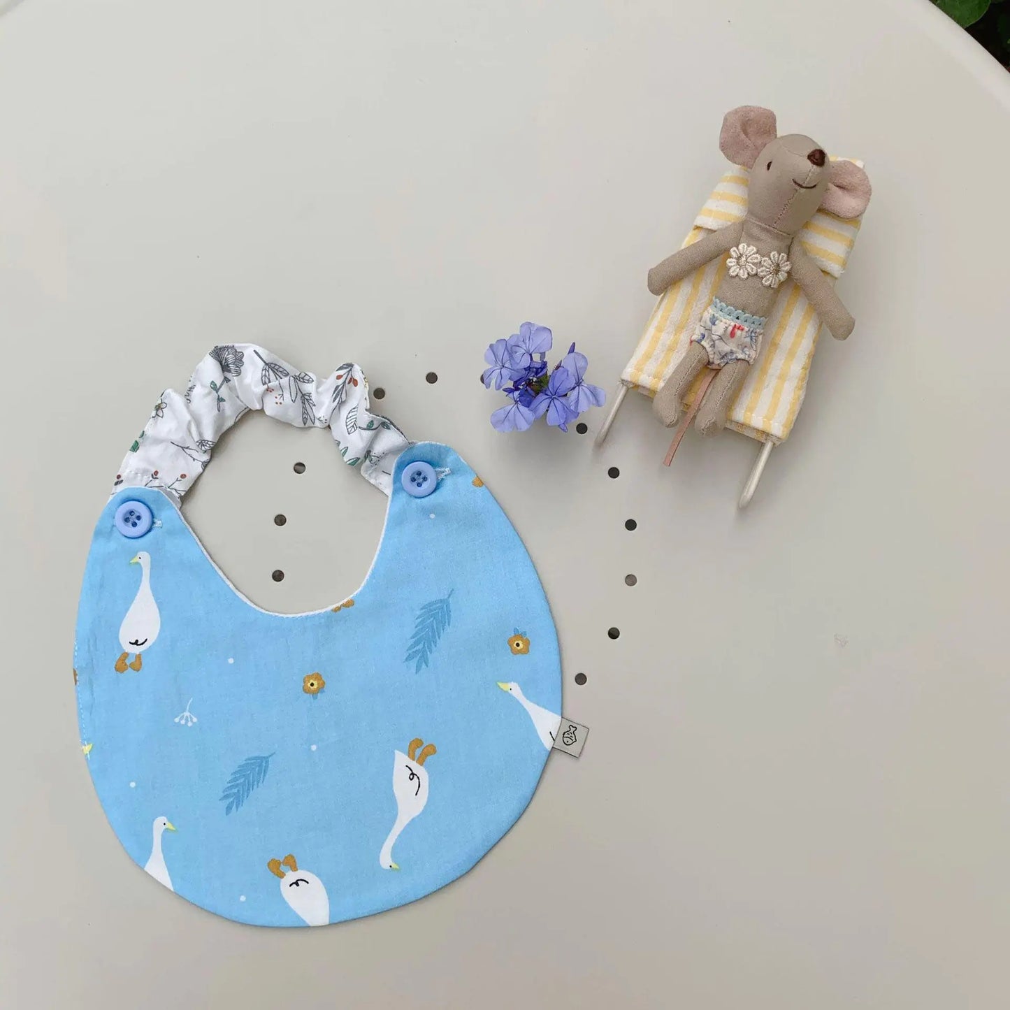 Removable Saliva Towel with Elastic Band for Newborn